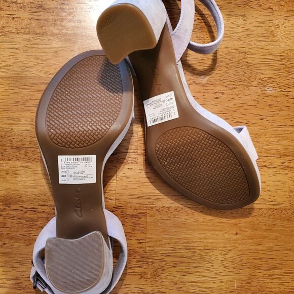 Clarks AmbyrLyn Heels in Bay Blue Grey - Picture 4 of 5